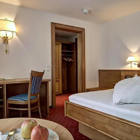 Hotel Gemma- Adults Only Hirschegg  Zimmer foto